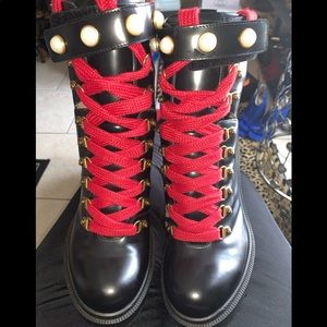GUCCI leather boots